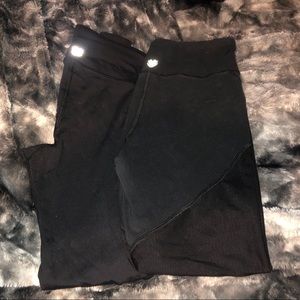 2 Forever 21 leggings